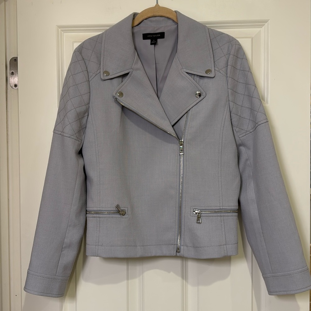 Ann Taylor Zipper Blazer/Jacket